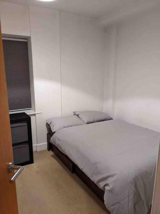 Beautiful 2 Bed Apt In Grand Canal ดับลิน ภายนอก รูปภาพ